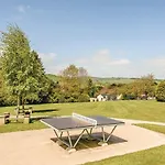 Hillcroft Park * Pooley Bridge