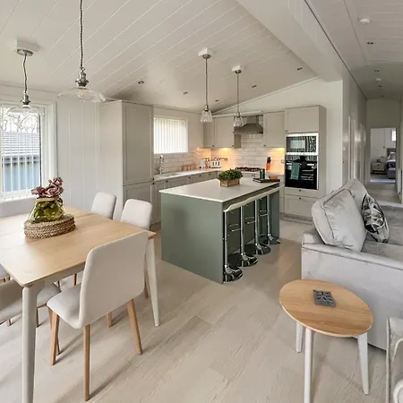 Hillcroft Park Holiday park